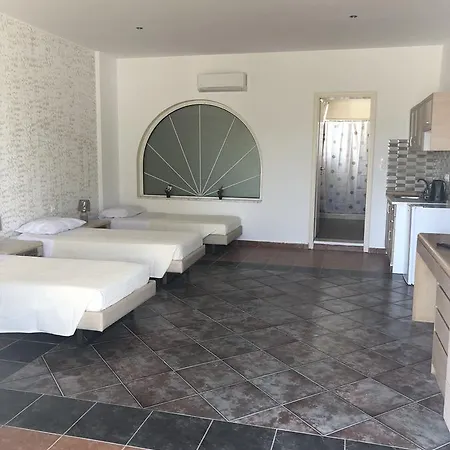 River's 3* Paradíszi